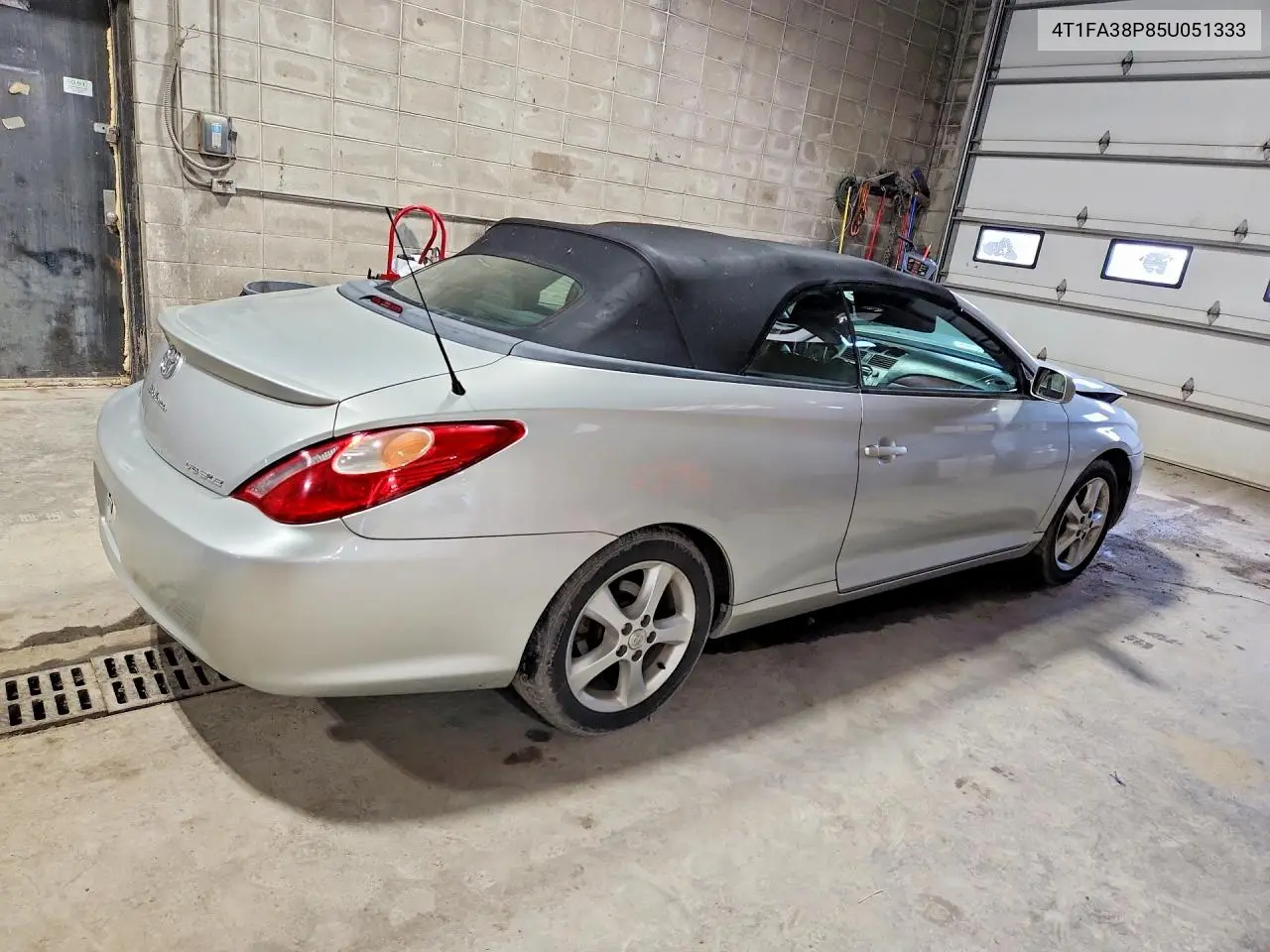 2005 Toyota Camry Solara Sle V6 VIN: 4T1FA38P85U051333 Lot: 58074846