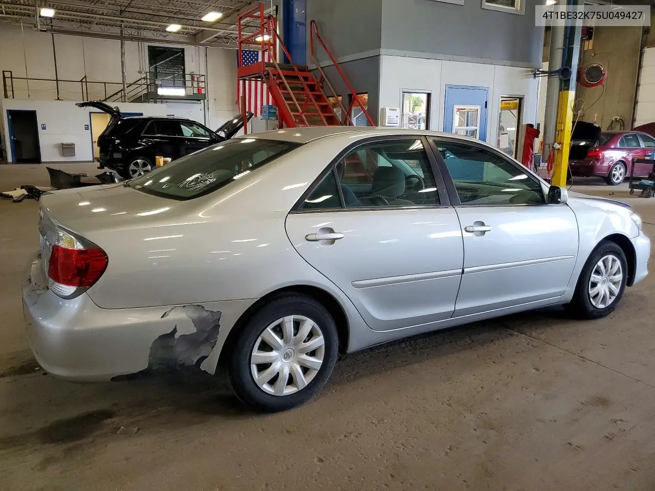 2005 Toyota Camry Le VIN: 4T1BE32K75U049427 Lot: 58631026