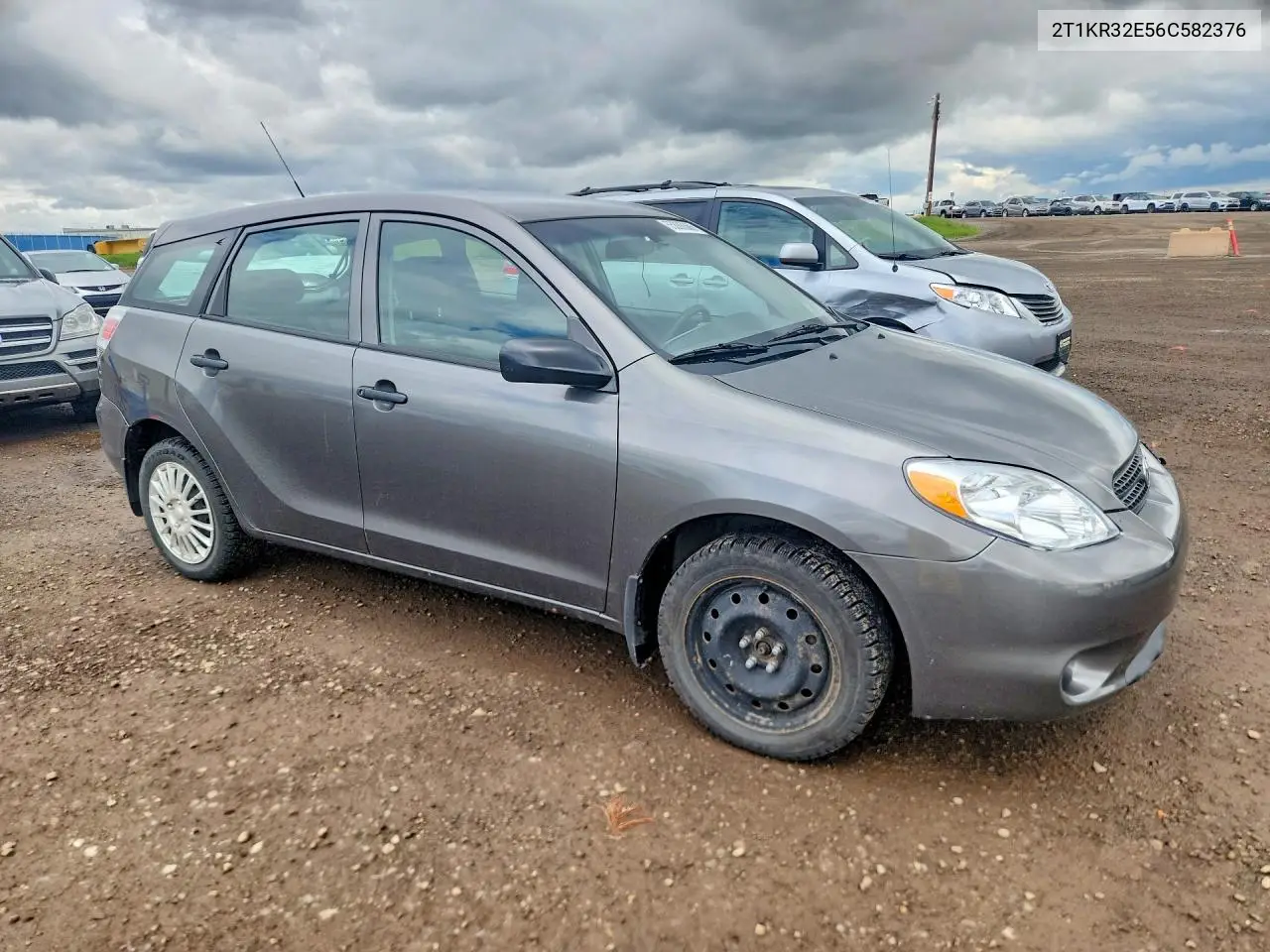 2006 Toyota Matrix Base VIN: 2T1KR32E56C582376 Lot: 55886366