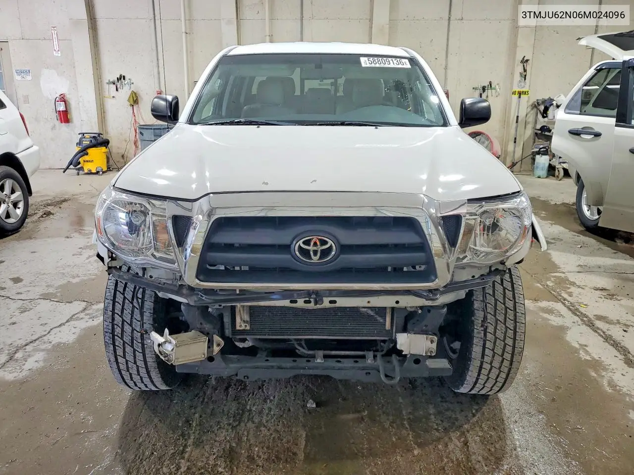 2006 Toyota Tacoma Double Cab Prerunner VIN: 3TMJU62N06M024096 Lot: 58809136