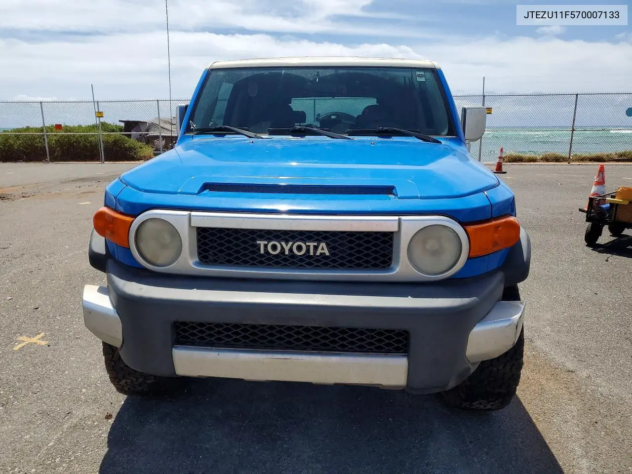 2007 Toyota Fj Cruiser Base VIN: JTEZU11F570007133 Lot: 48176456