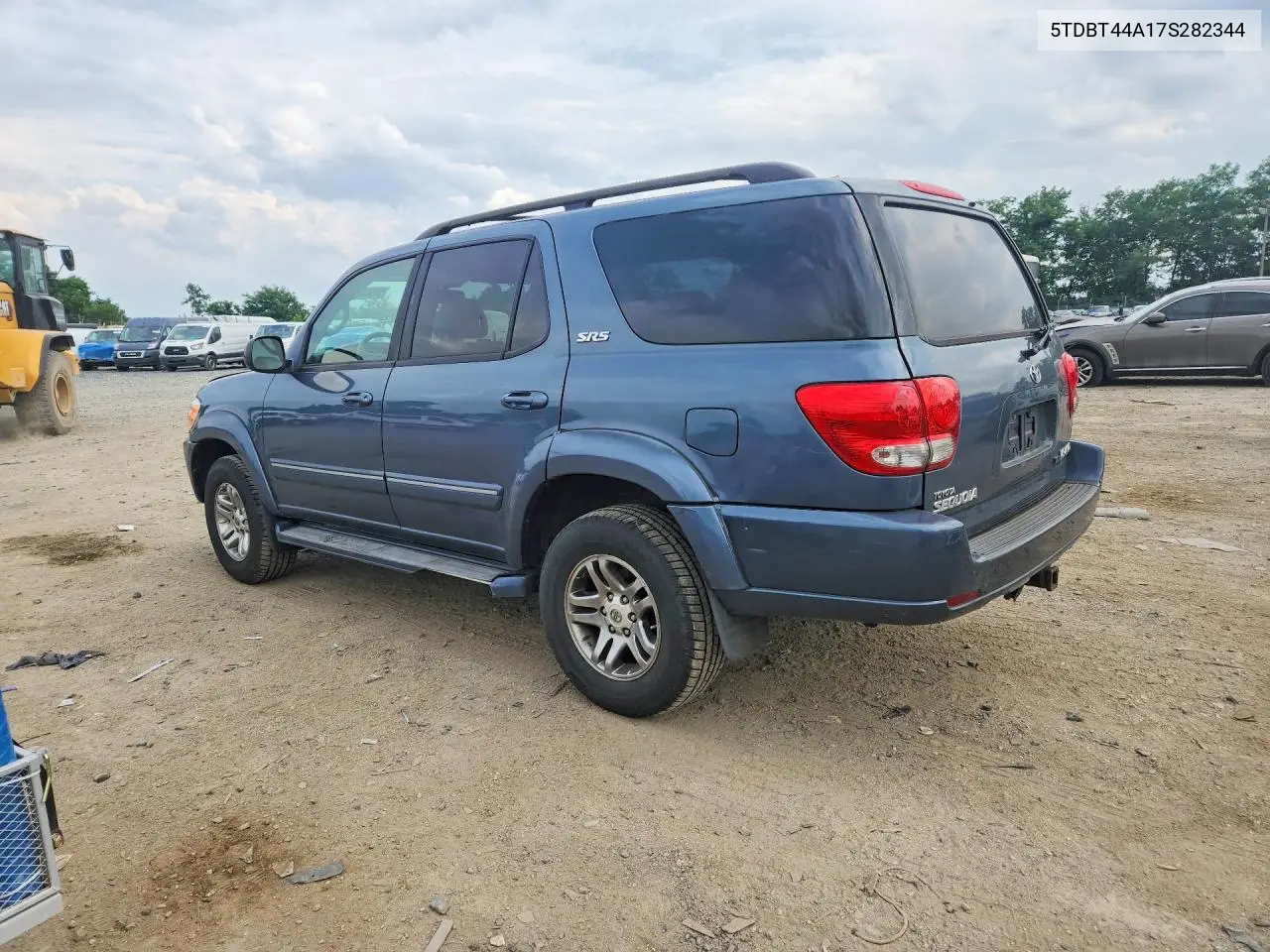 2007 Toyota Sequoia Sr5 VIN: 5TDBT44A17S282344 Lot: 57946236