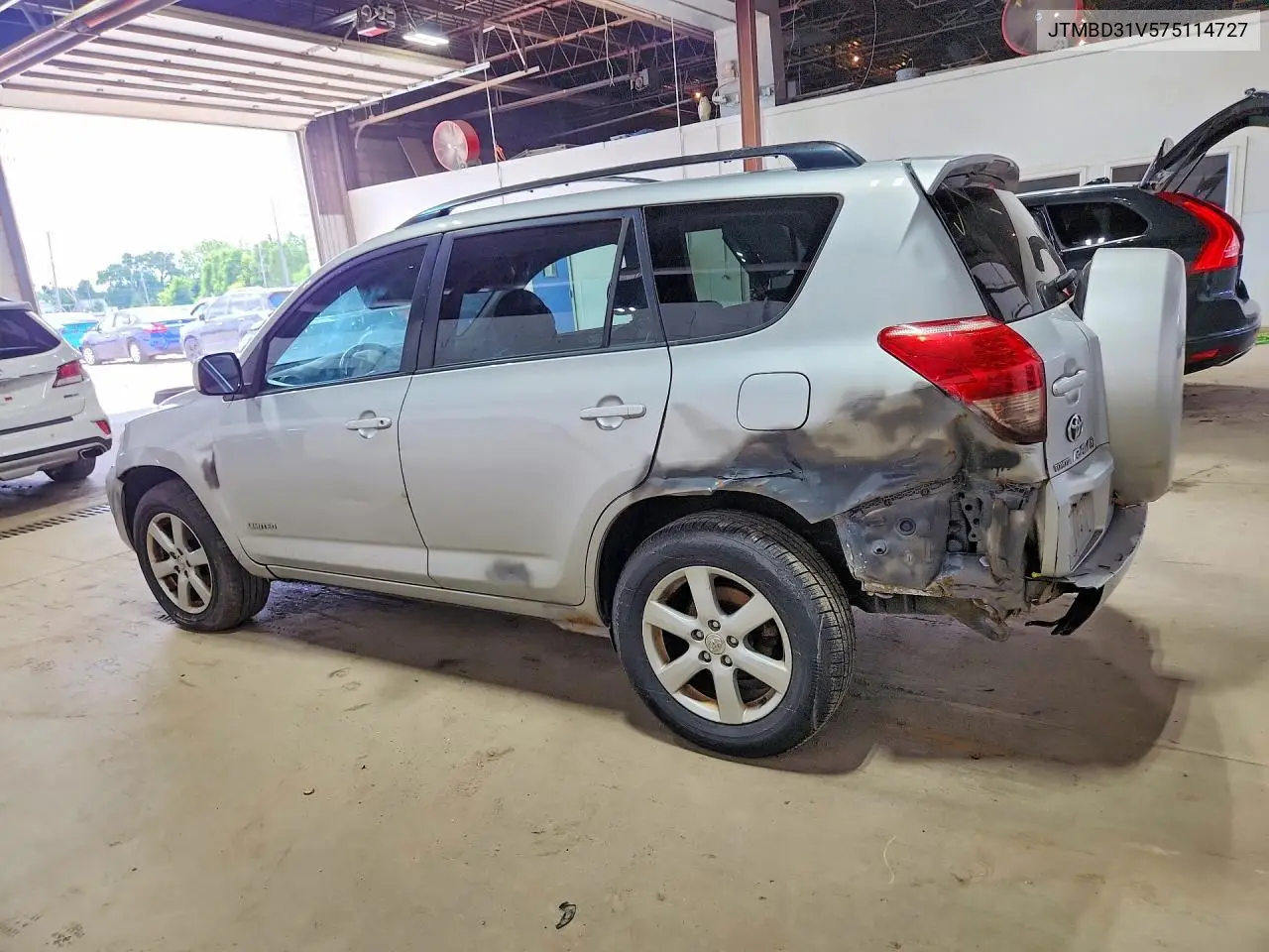 2007 Toyota Rav4 Limited VIN: JTMBD31V575114727 Lot: 58766176