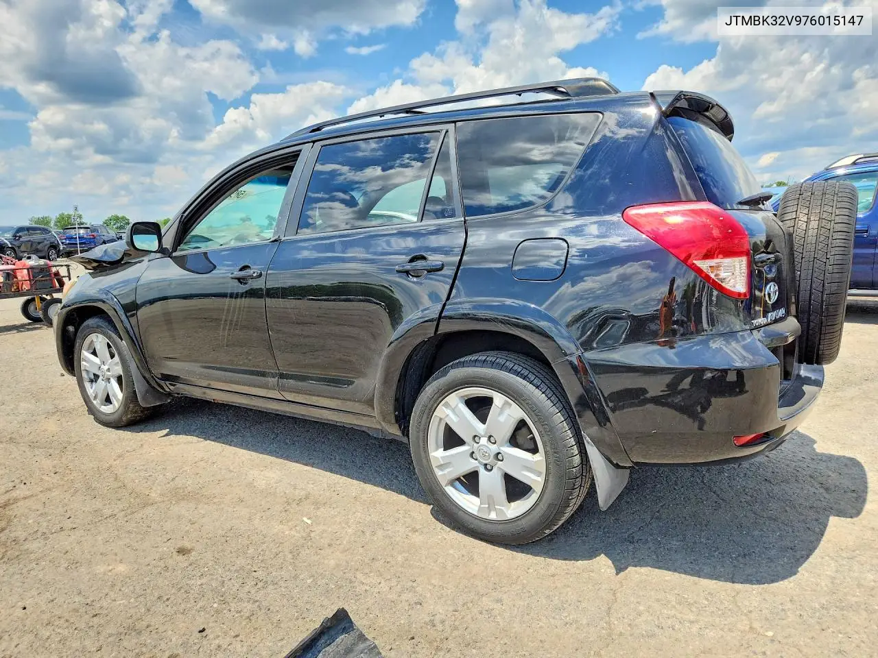 2007 Toyota Rav4 Sport VIN: JTMBK32V976015147 Lot: 58993386