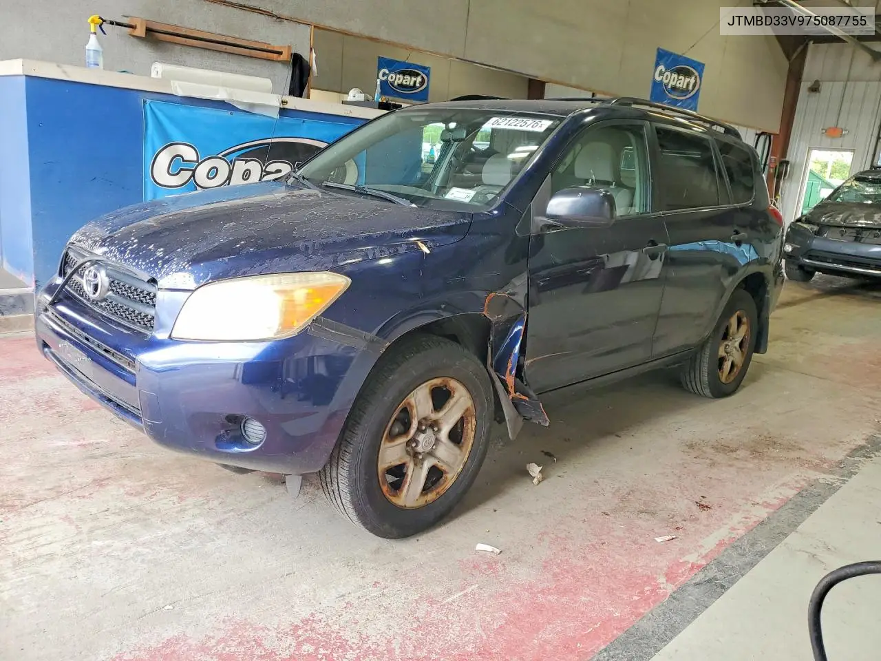 2007 Toyota Rav4 Base VIN: JTMBD33V975087755 Lot: 62122576