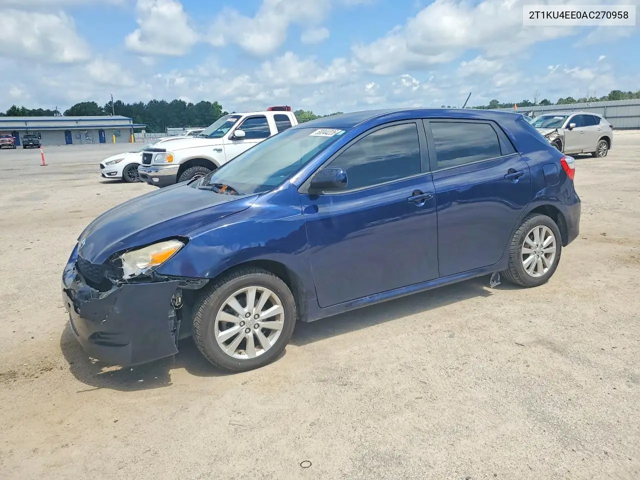 2010 Toyota Matrix Base VIN: 2T1KU4EE0AC270958 Lot: 58044226