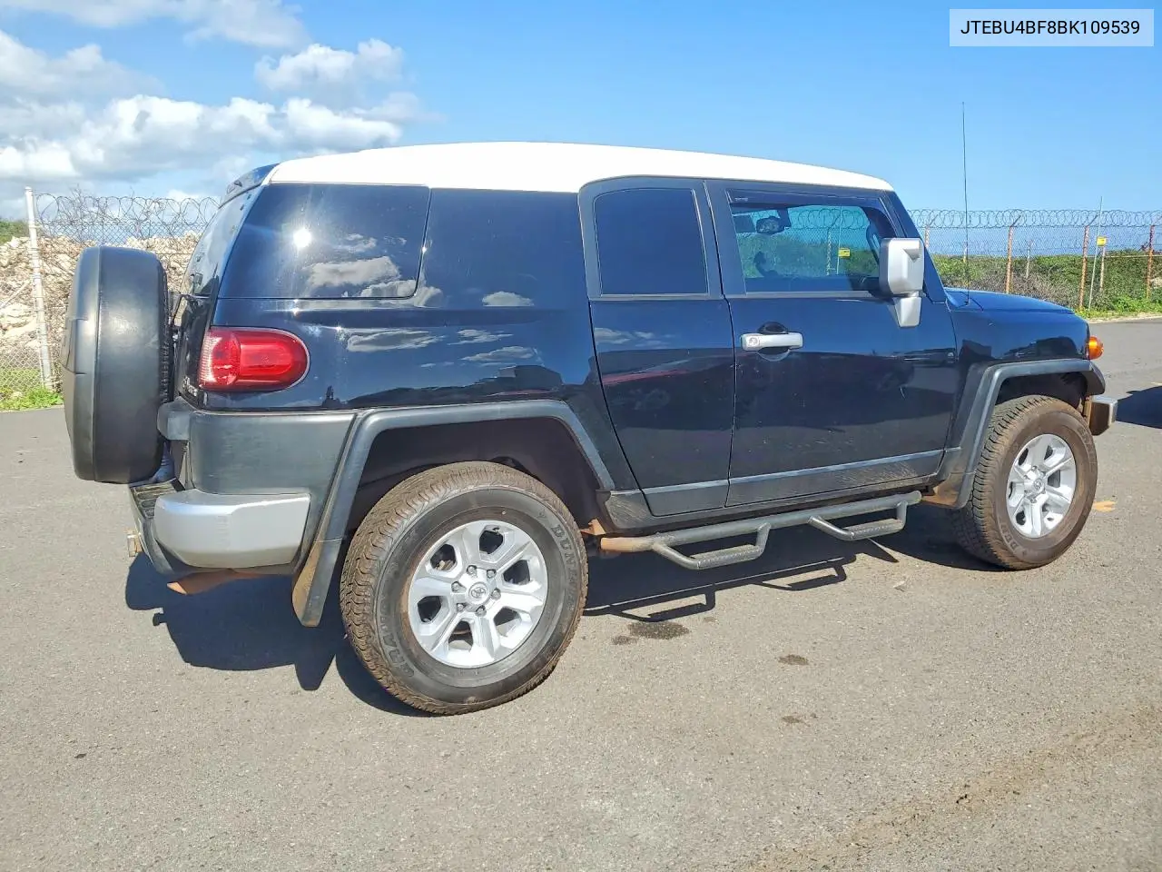 2011 Toyota Fj Cruiser Base VIN: JTEBU4BF8BK109539 Lot: 49032636