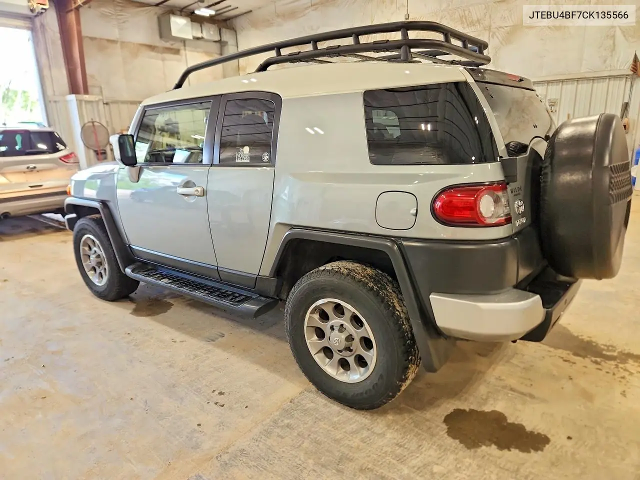 2012 Toyota Fj Cruiser Base VIN: JTEBU4BF7CK135566 Lot: 57913796