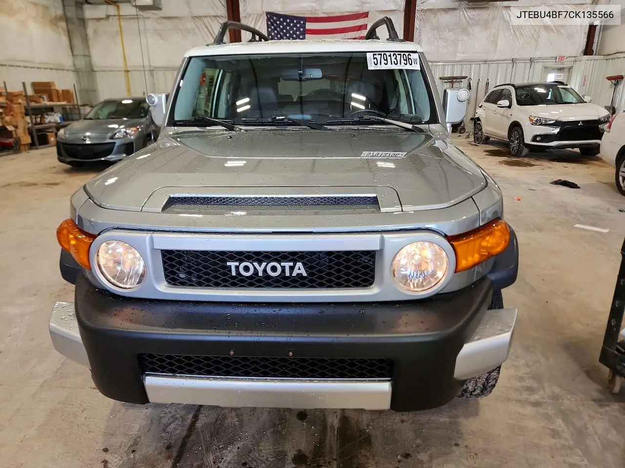 2012 Toyota Fj Cruiser Base VIN: JTEBU4BF7CK135566 Lot: 57913796