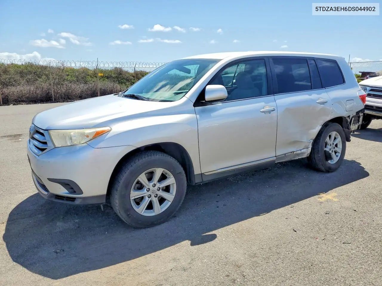 2013 Toyota Highlander Base