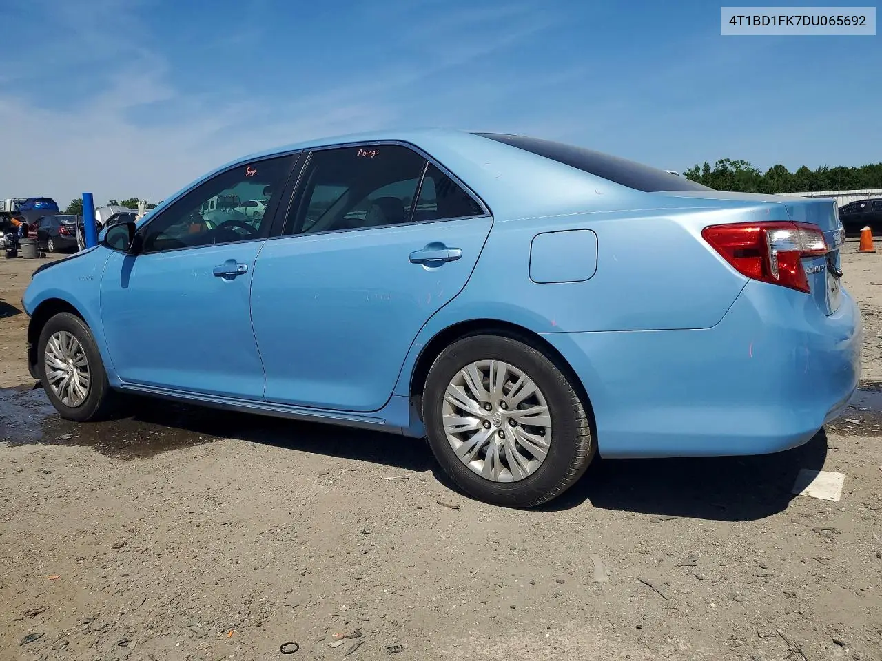 2013 Toyota Camry Hybrid Le VIN: 4T1BD1FK7DU065692 Lot: 56152116