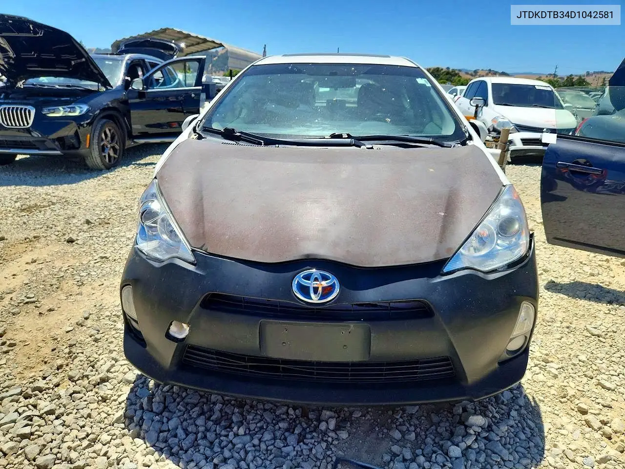 2013 Toyota Prius C Four VIN: JTDKDTB34D1042581 Lot: 57014416