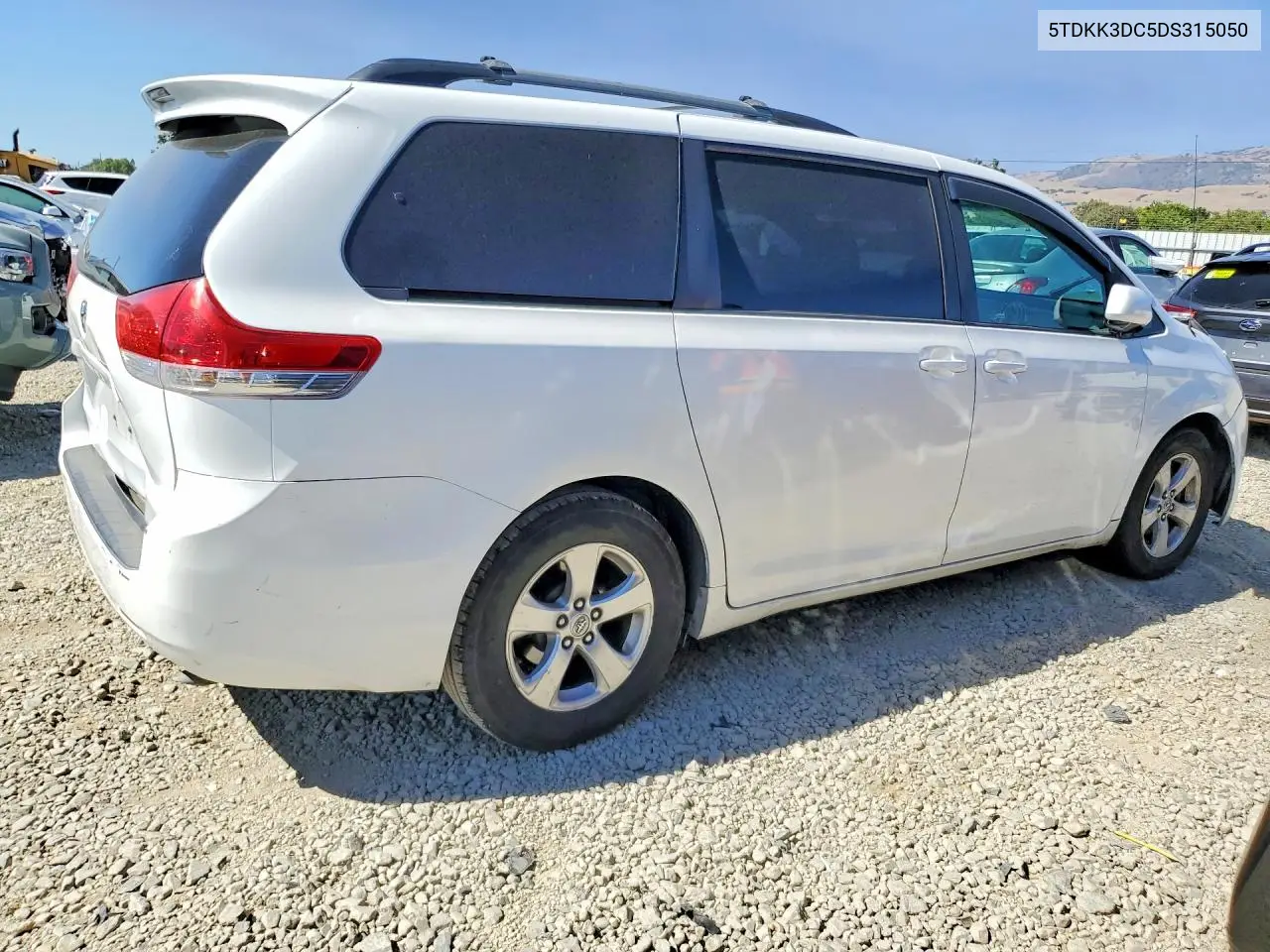 2013 Toyota Sienna Le VIN: 5TDKK3DC5DS315050 Lot: 57181386
