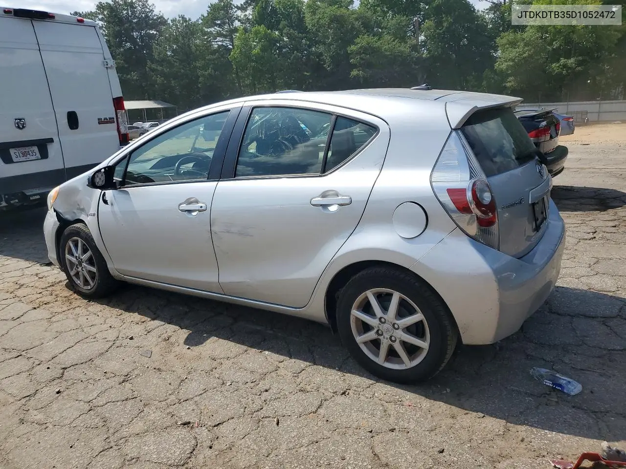 2013 Toyota Prius C Three VIN: JTDKDTB35D1052472 Lot: 57264406