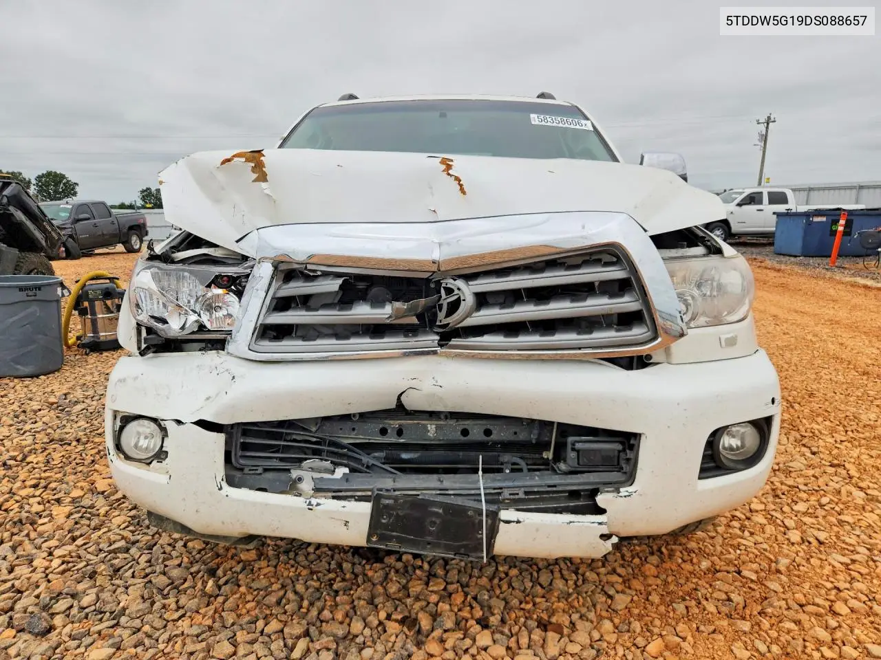 2013 Toyota Sequoia Platinum VIN: 5TDDW5G19DS088657 Lot: 58358606