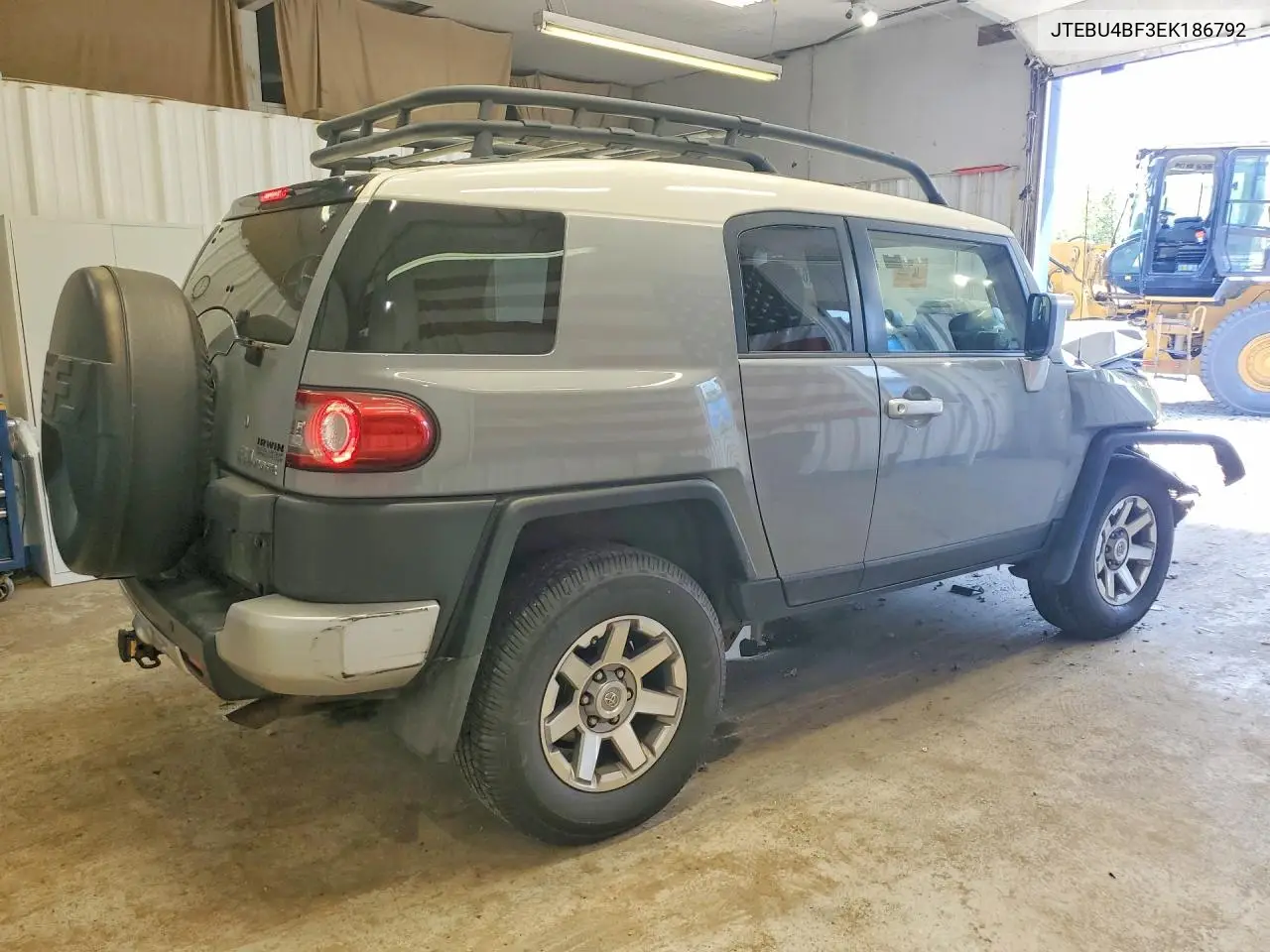 2014 Toyota Fj Cruiser Base VIN: JTEBU4BF3EK186792 Lot: 54151646