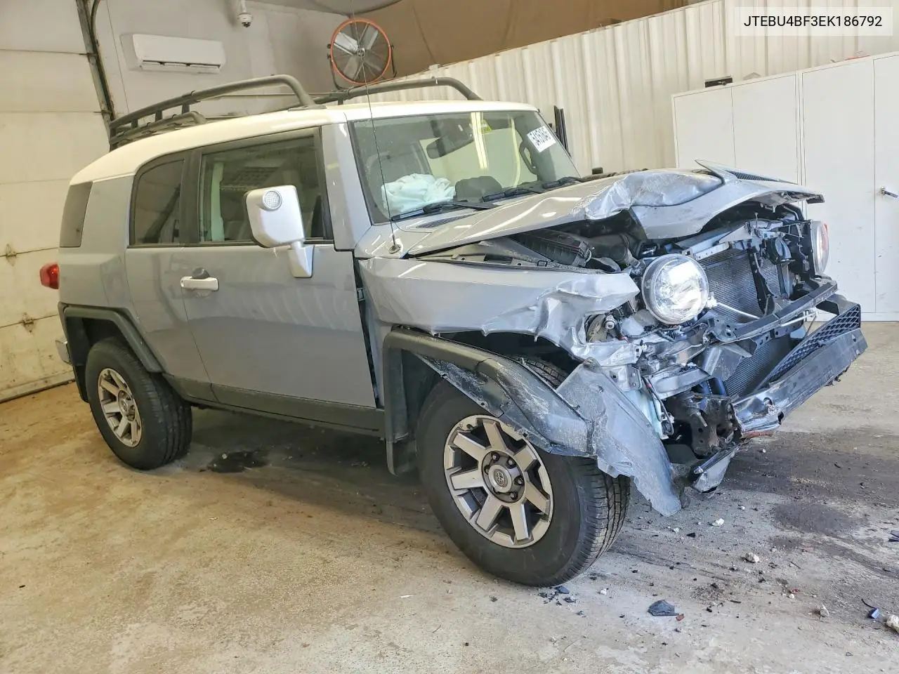 2014 Toyota Fj Cruiser Base VIN: JTEBU4BF3EK186792 Lot: 54151646