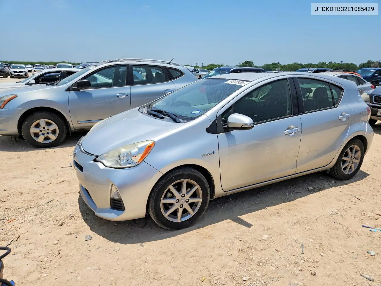 2014 Toyota Prius C Three VIN: JTDKDTB32E1085429 Lot: 57840956