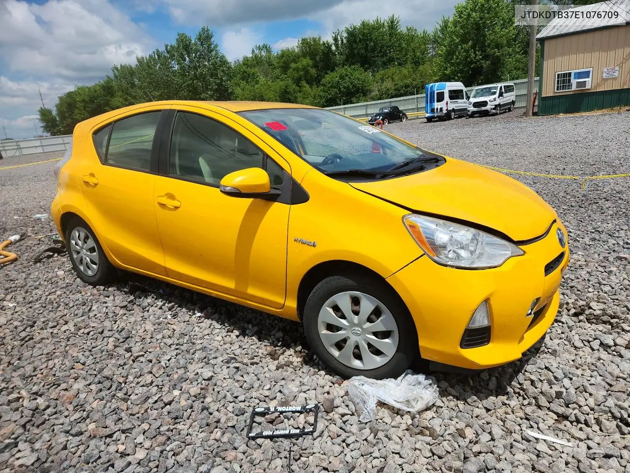 2014 Toyota Prius C One VIN: JTDKDTB37E1076709 Lot: 57937196