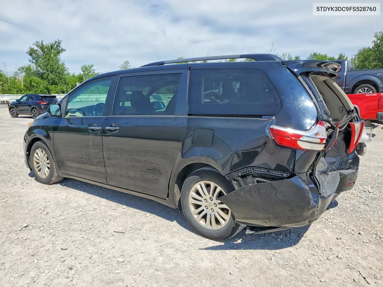 2015 Toyota Sienna Xle 8-Passenger VIN: 5TDYK3DC9FS528760 Lot: 57756346