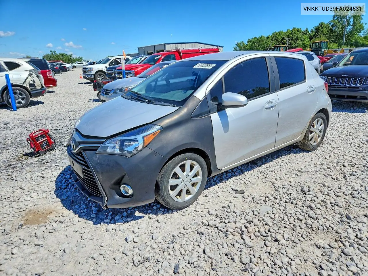 2015 Toyota Yaris 5-Door Le