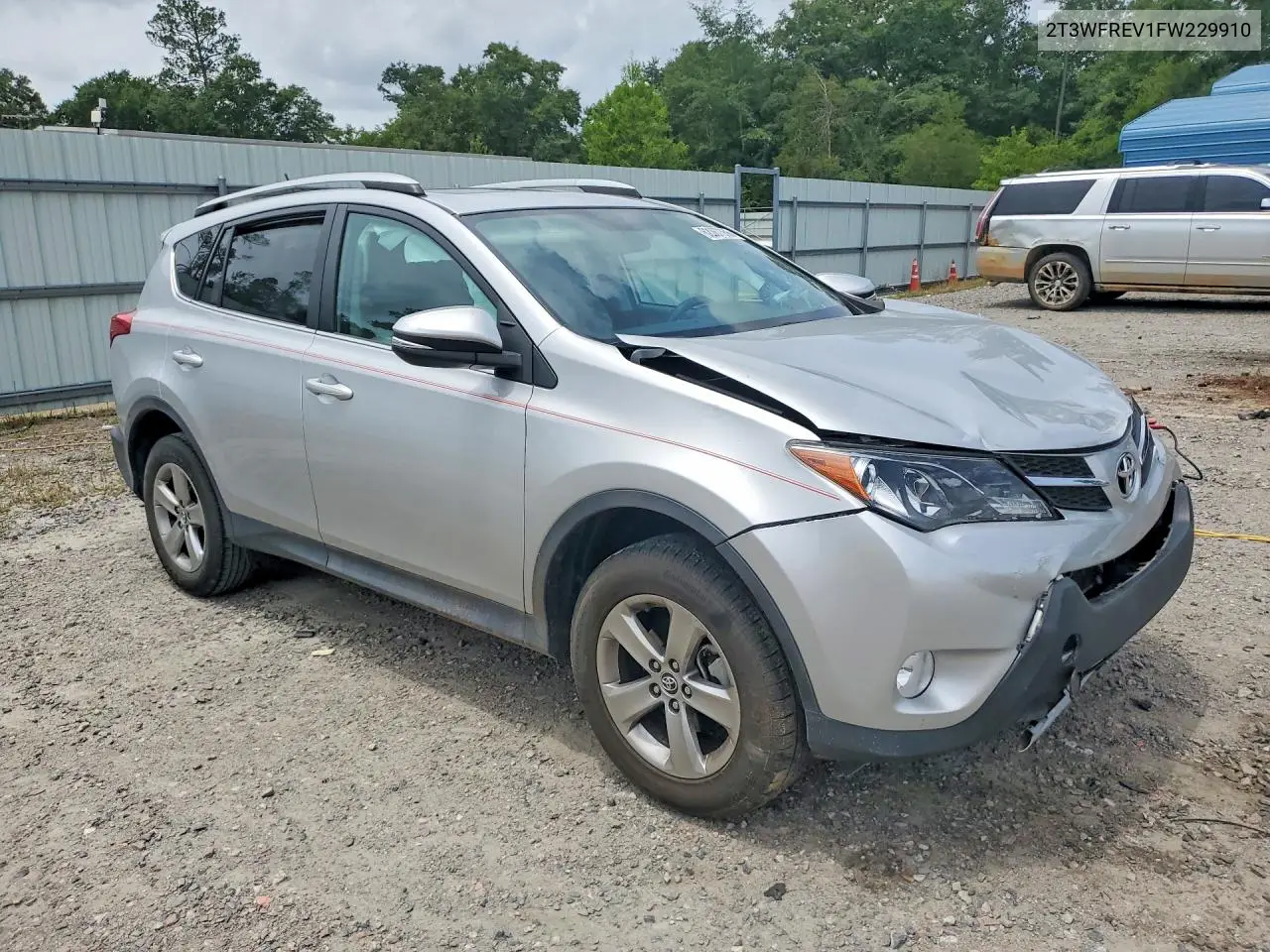 2015 Toyota Rav4 Xle VIN: 2T3WFREV1FW229910 Lot: 62067366