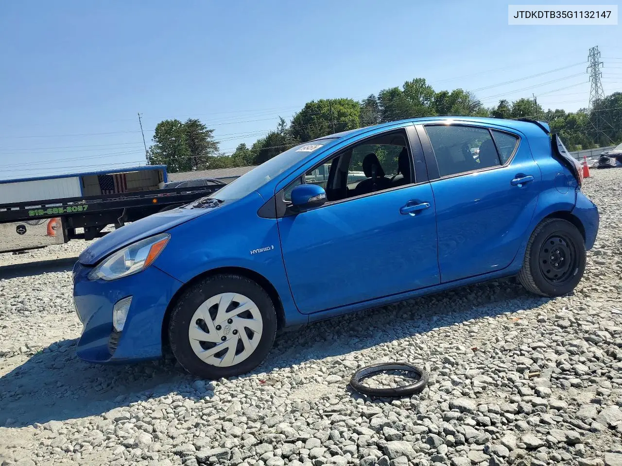 2016 Toyota Prius C Two VIN: JTDKDTB35G1132147 Lot: 56494576