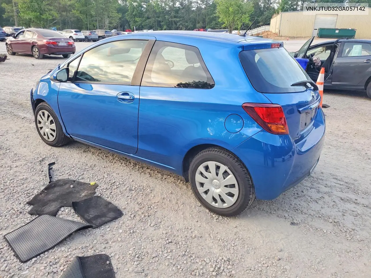 2016 Toyota Yaris 3-Door L VIN: VNKJTUD32GA057142 Lot: 57847506