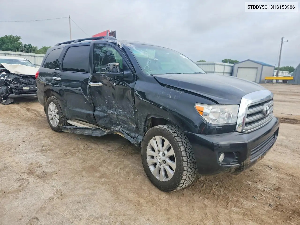 2017 Toyota Sequoia Platinum VIN: 5TDDY5G13HS153986 Lot: 56175286