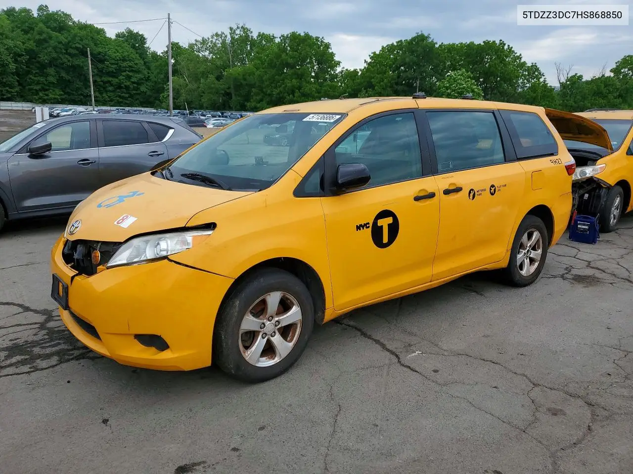 2017 Toyota Sienna L 7-Passenger VIN: 5TDZZ3DC7HS868850 Lot: 57136886