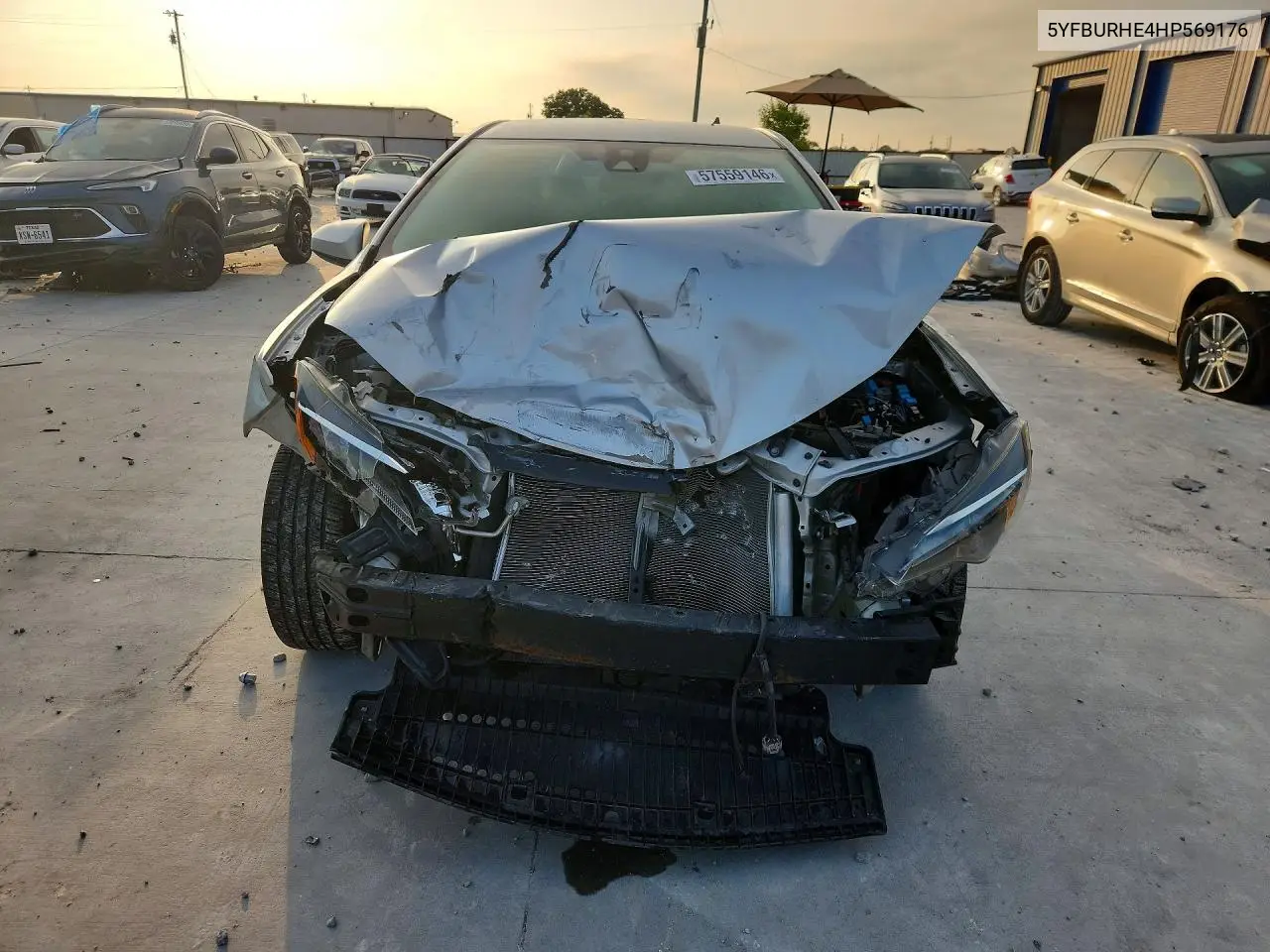 2017 Toyota Corolla Le VIN: 5YFBURHE4HP569176 Lot: 57559146