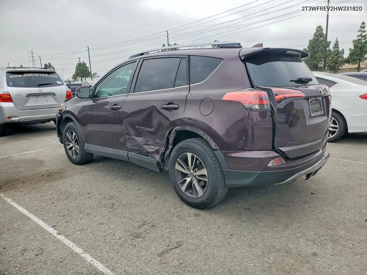 2017 Toyota Rav4 Xle VIN: 2T3WFREV2HW331820 Lot: 57602516