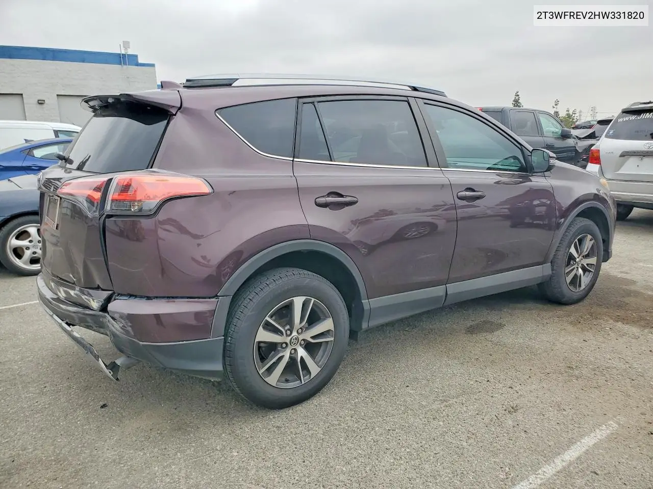 2017 Toyota Rav4 Xle VIN: 2T3WFREV2HW331820 Lot: 57602516