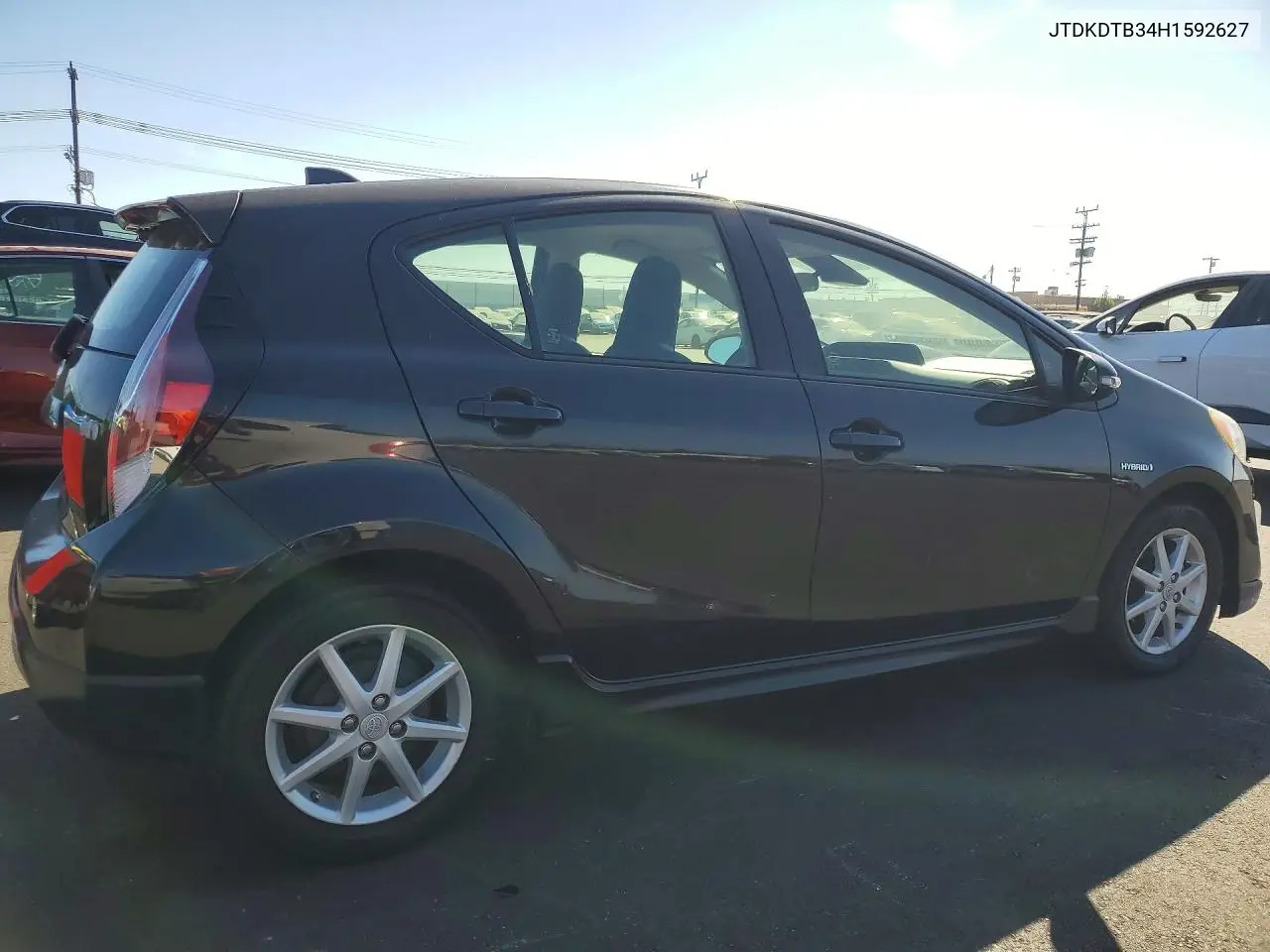 2017 Toyota Prius C One VIN: JTDKDTB34H1592627 Lot: 60027106