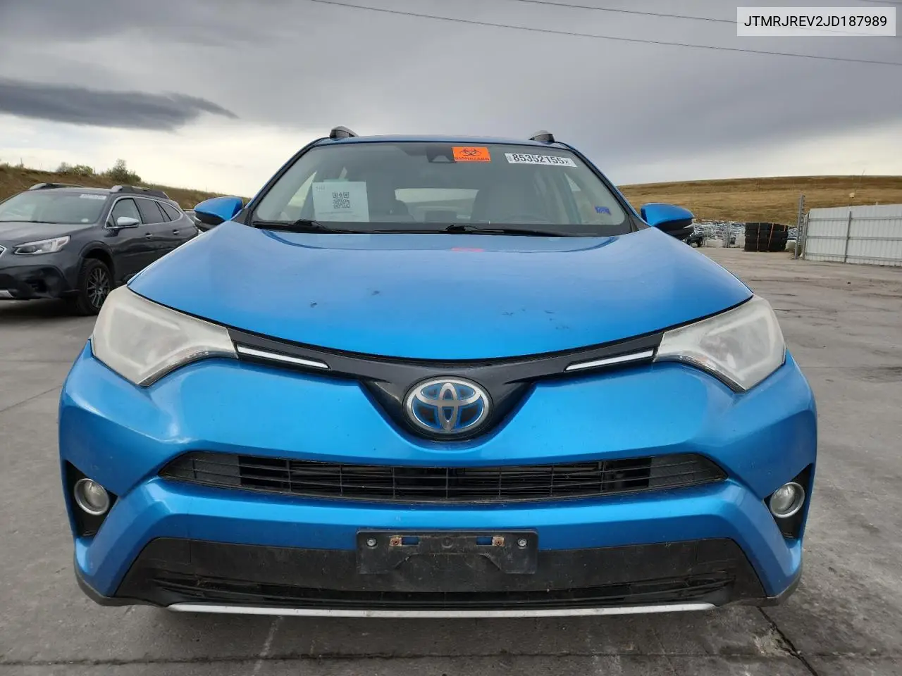 JTMRJREV2JD187989 2018 Toyota Rav4 Hv