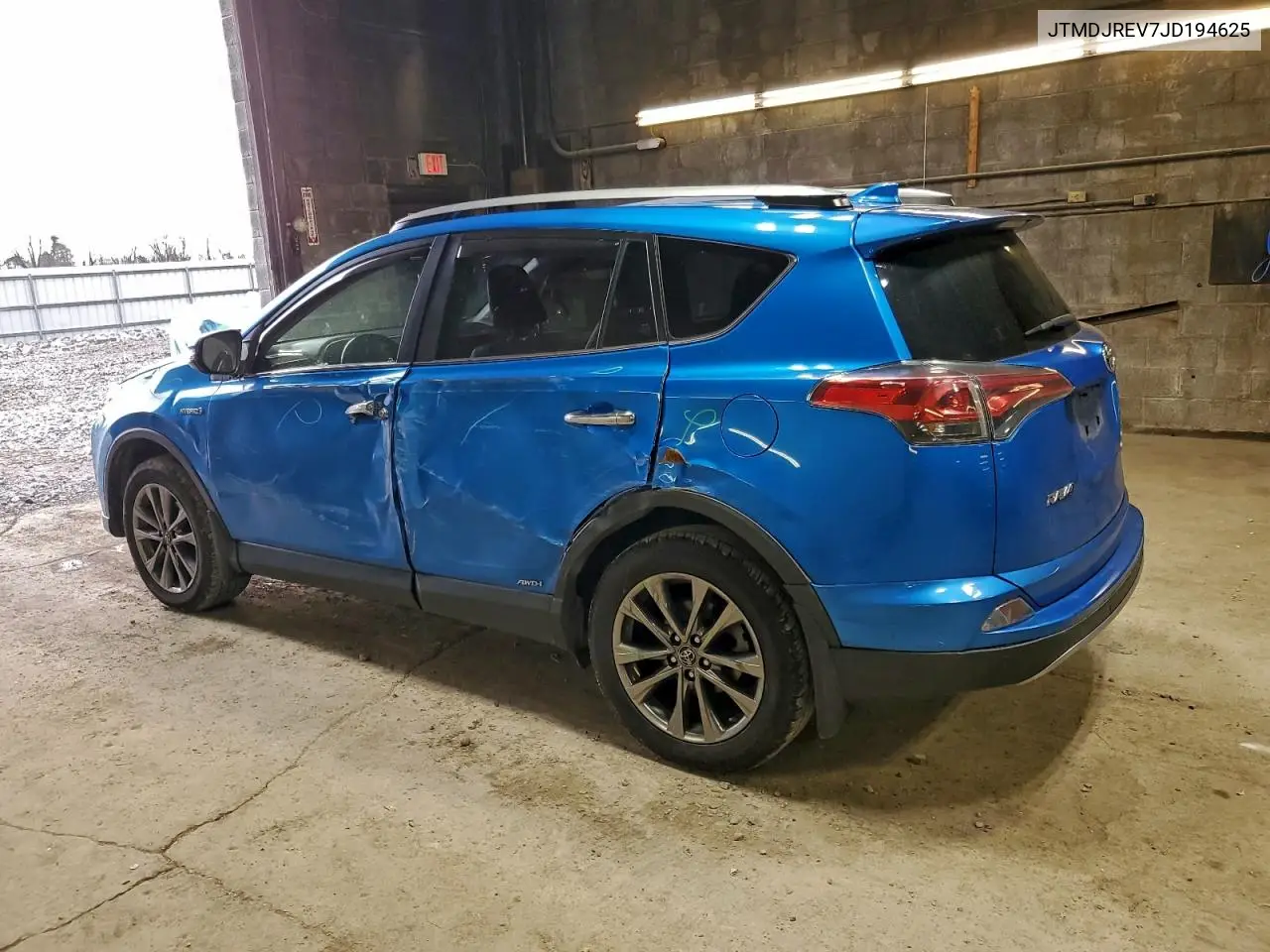 JTMDJREV7JD194625 2018 Toyota Rav4 Hv Limited