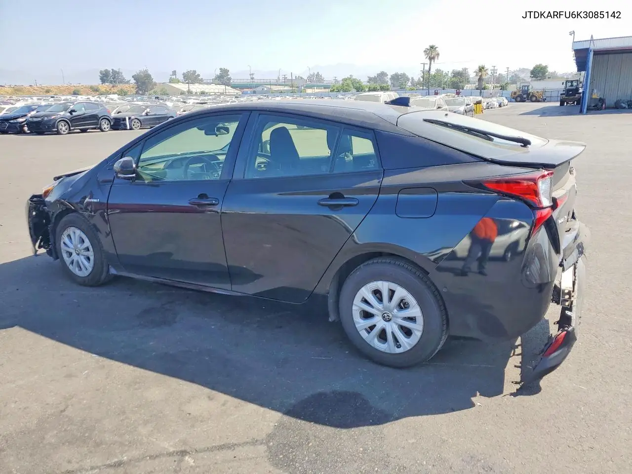 2019 Toyota Prius Le VIN: JTDKARFU6K3085142 Lot: 57562626