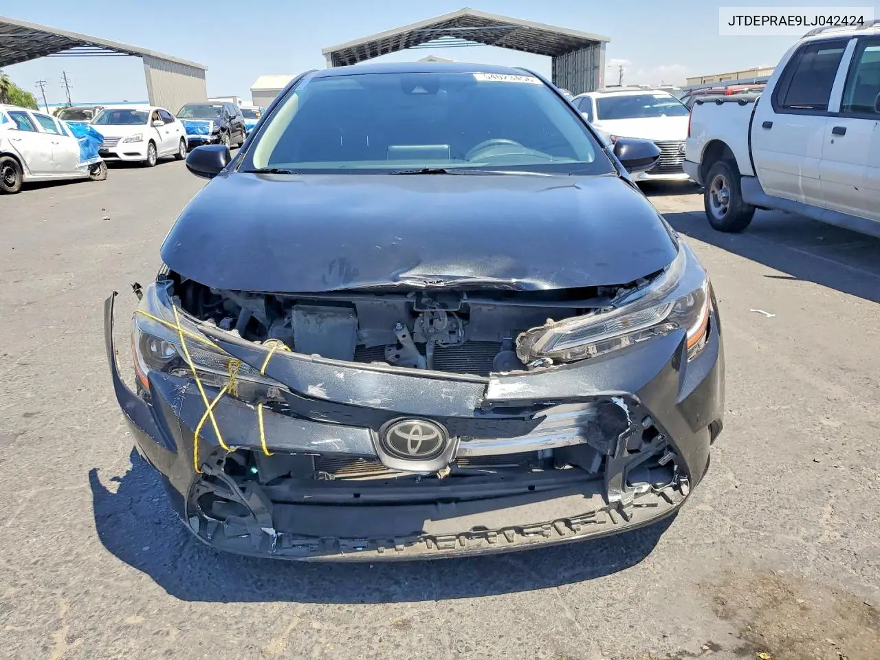 2020 Toyota Corolla Le VIN: JTDEPRAE9LJ042424 Lot: 54023456