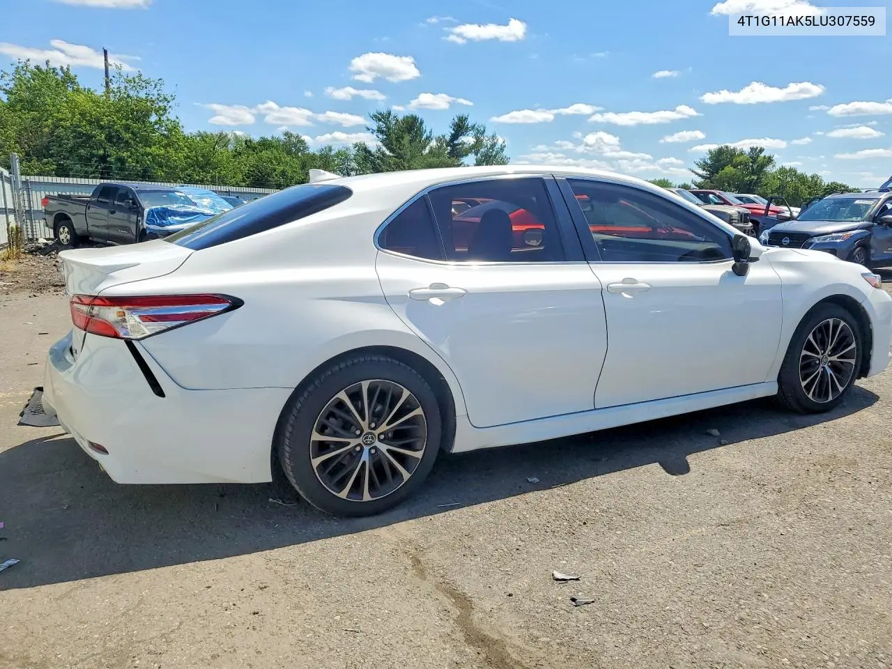 2020 Toyota Camry Se VIN: 4T1G11AK5LU307559 Lot: 57052946