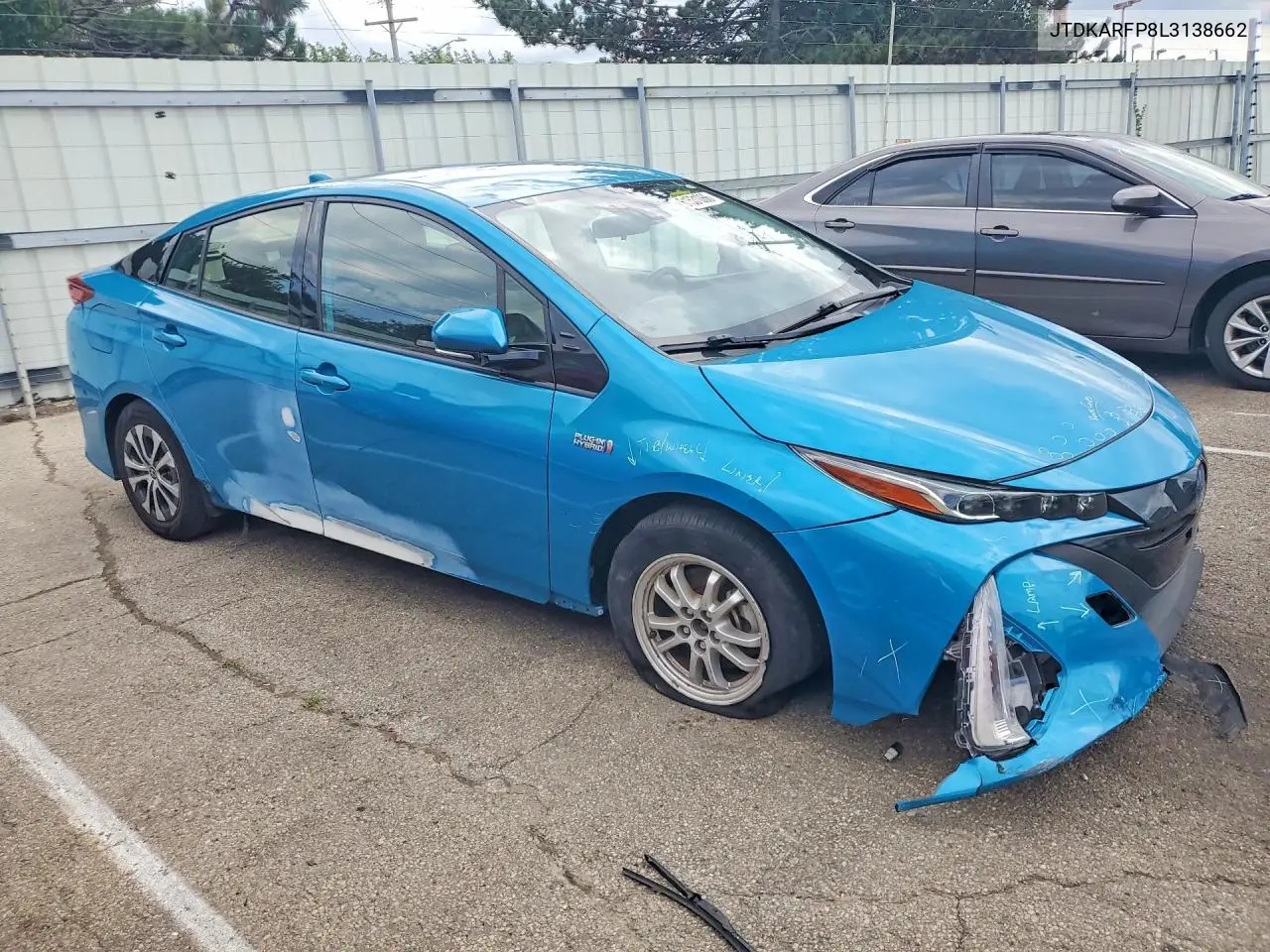 2020 Toyota Prius Prime Le VIN: JTDKARFP8L3138662 Lot: 61531066
