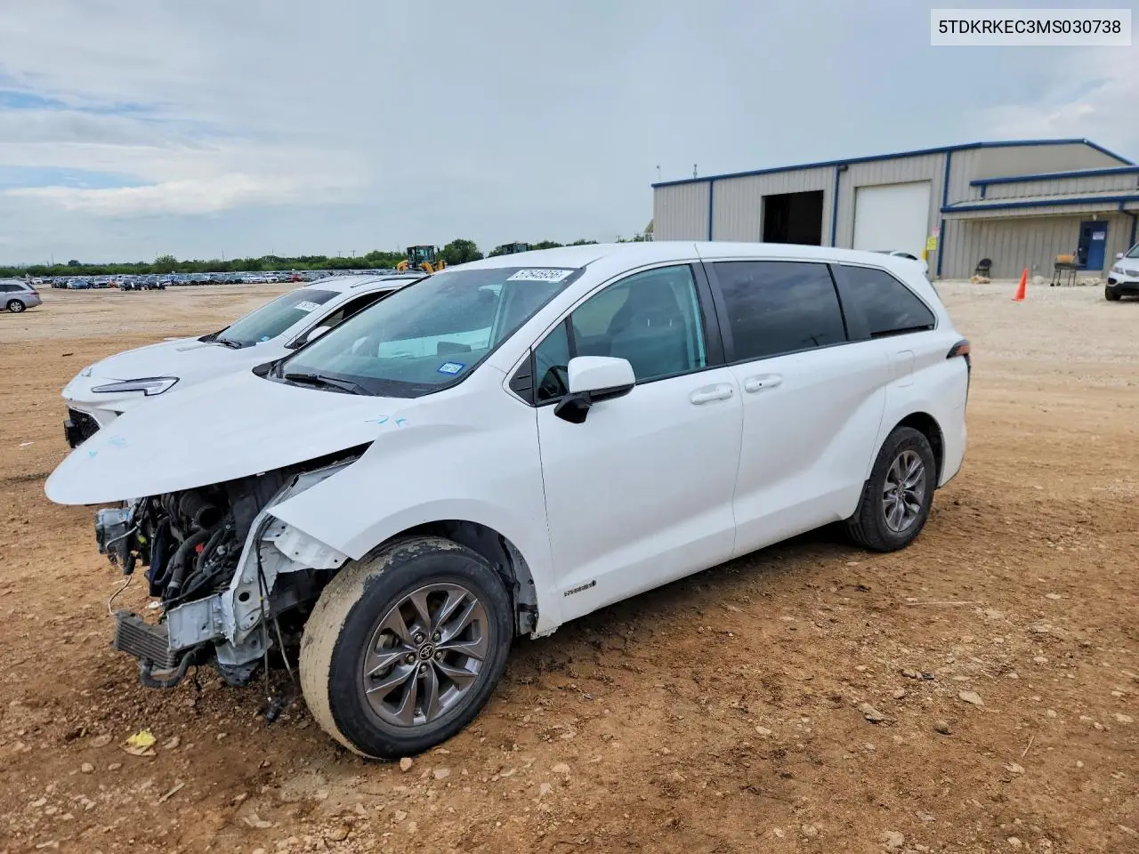 2021 Toyota Sienna Le VIN: 5TDKRKEC3MS030738 Lot: 57645956