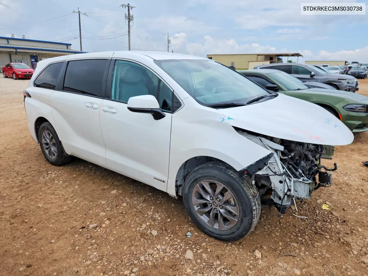 2021 Toyota Sienna Le VIN: 5TDKRKEC3MS030738 Lot: 57645956