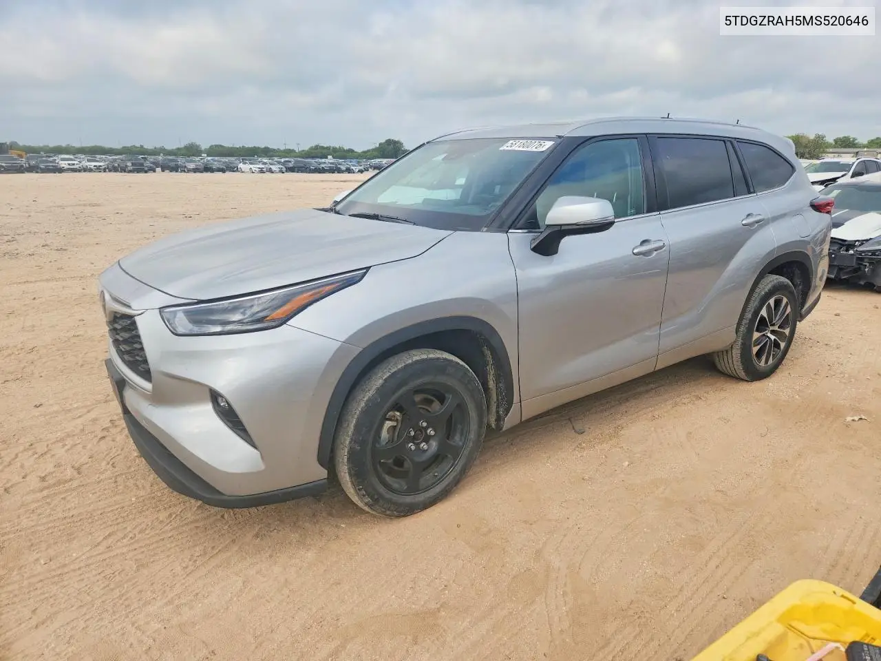 2021 Toyota Highlander Xle VIN: 5TDGZRAH5MS520646 Lot: 58180076