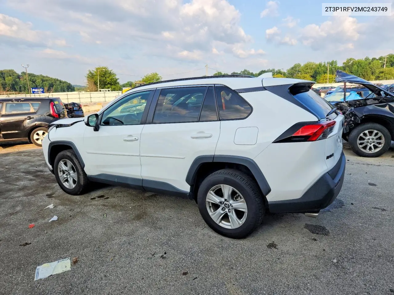 2021 Toyota Rav4 Xle VIN: 2T3P1RFV2MC243749 Lot: 61864156