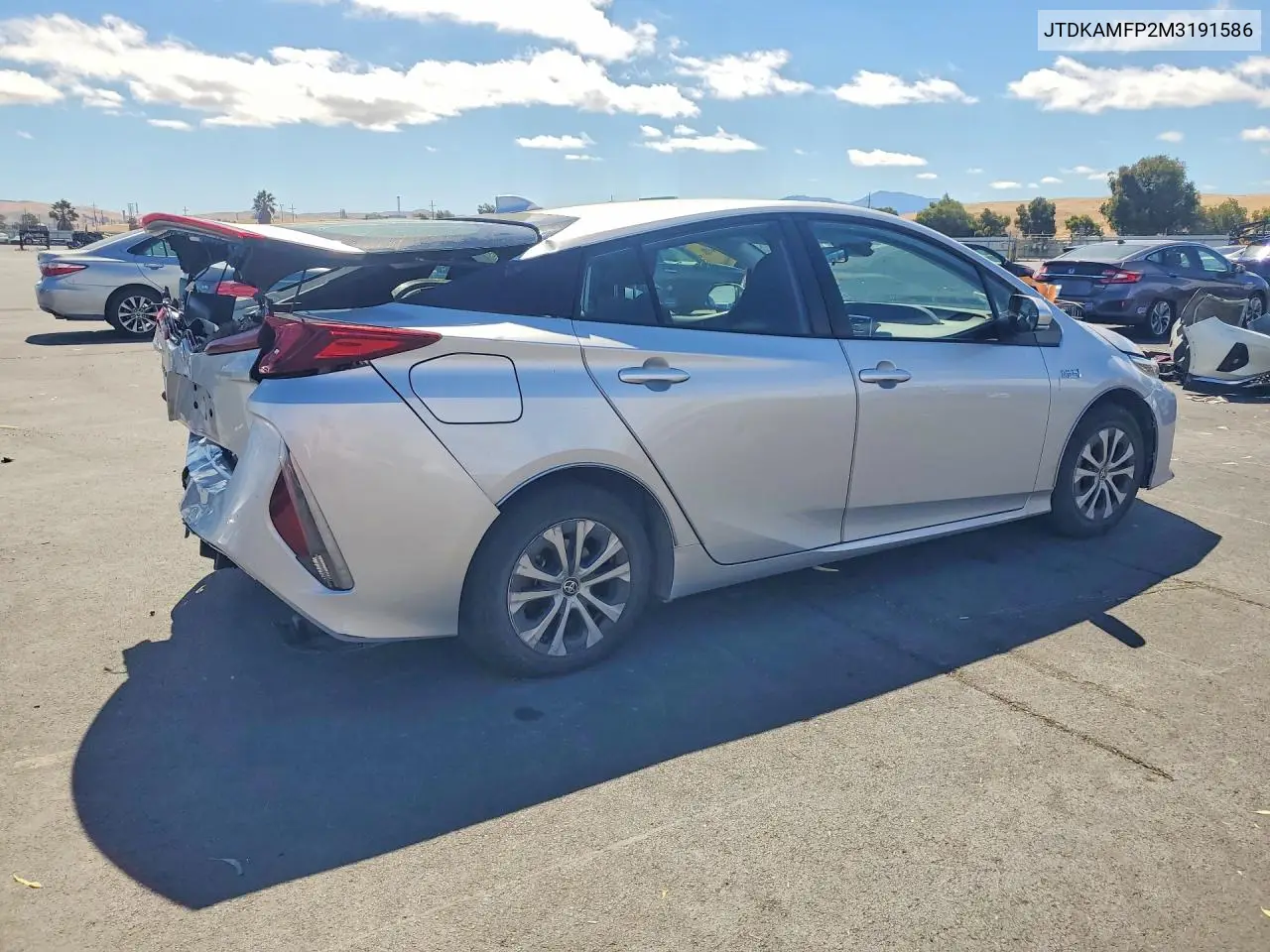 2021 Toyota Prius Prime Le VIN: JTDKAMFP2M3191586 Lot: 62031976