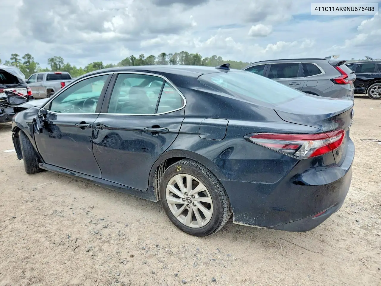 2022 Toyota Camry Le VIN: 4T1C11AK9NU676488 Lot: 56540476