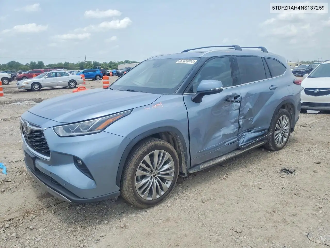 2022 Toyota Highlander Platinum VIN: 5TDFZRAH4NS137259 Lot: 57424066