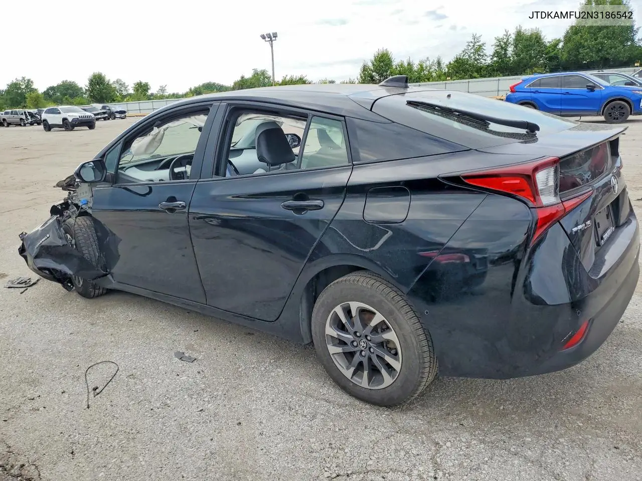 2022 Toyota Prius Limited VIN: JTDKAMFU2N3186542 Lot: 58012986