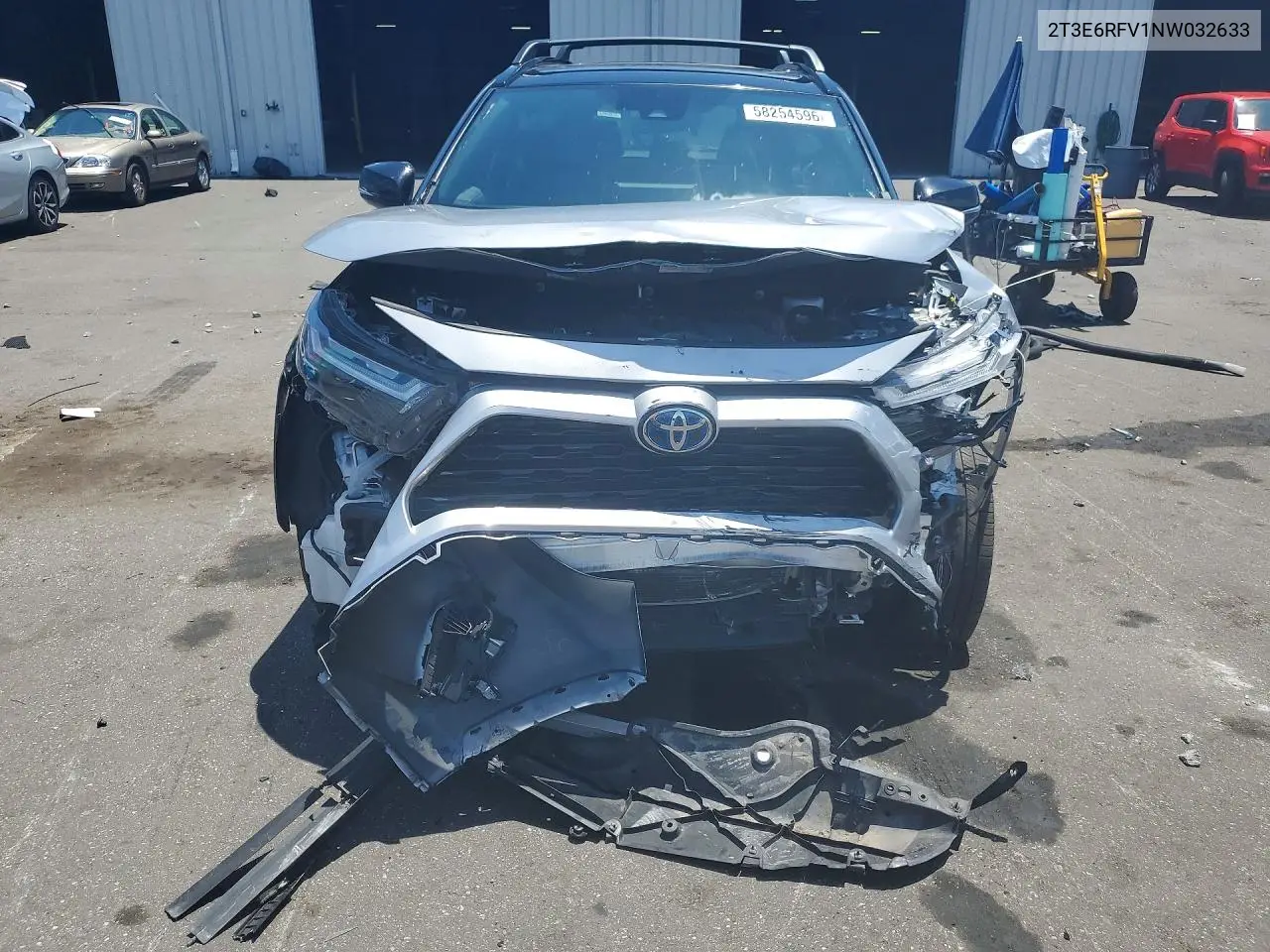 2022 Toyota Rav4 Xse VIN: 2T3E6RFV1NW032633 Lot: 58254596