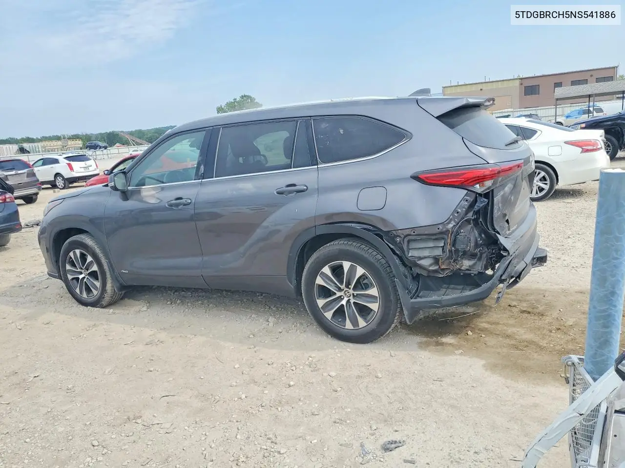 2022 Toyota Highlander Hybrid Xle VIN: 5TDGBRCH5NS541886 Lot: 62244846